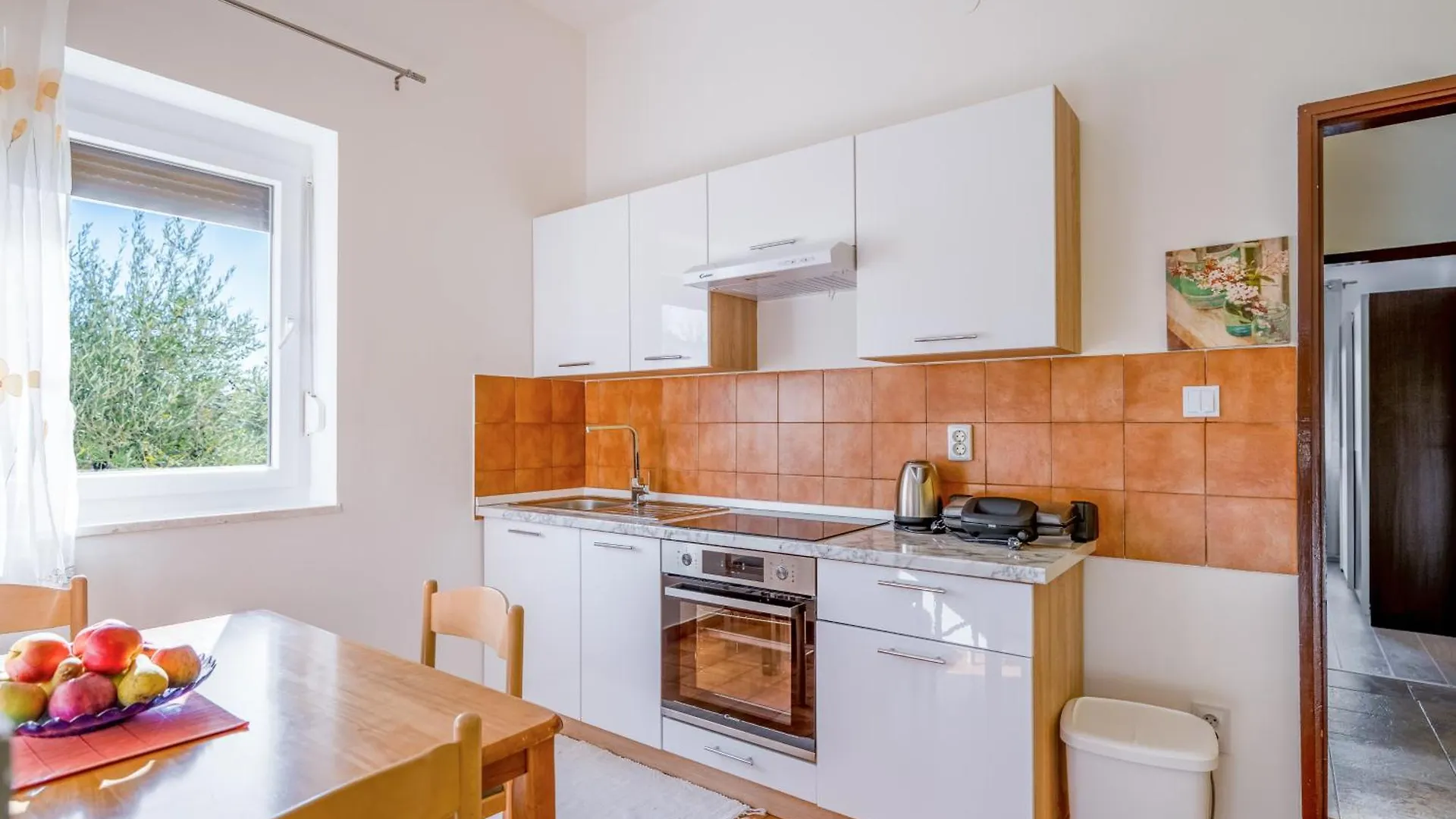 Apartments Niki Pula