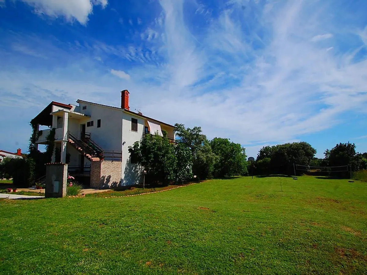 Apartments Niki Pula Croatia